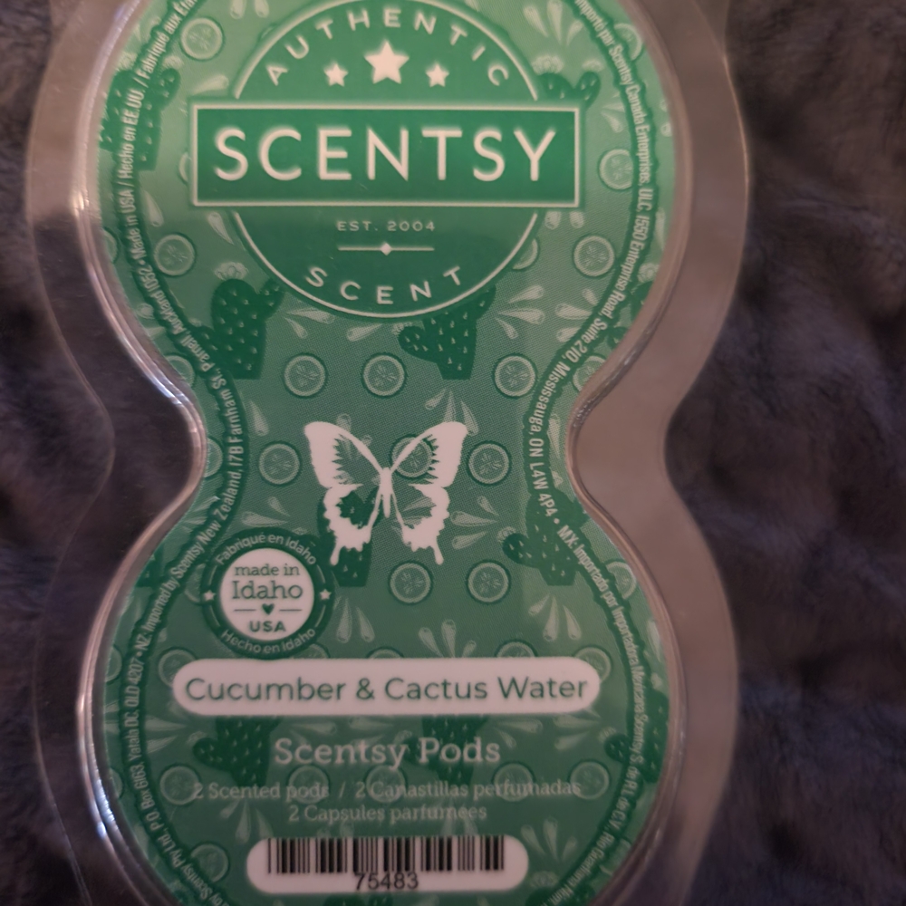 Scentsy Green Bath & Body Essentials